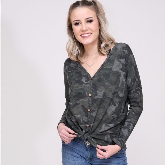 LAST PIECE! BiBi Camo Tie front long sleeve top - Picture 2 of 5